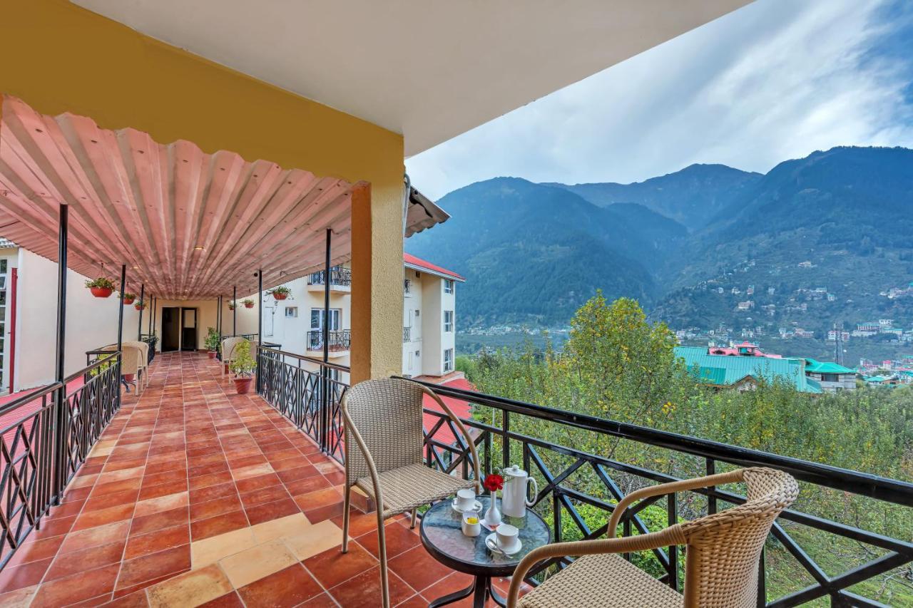 Club Mahindra Snow Peaks Manali Hotel Exterior foto