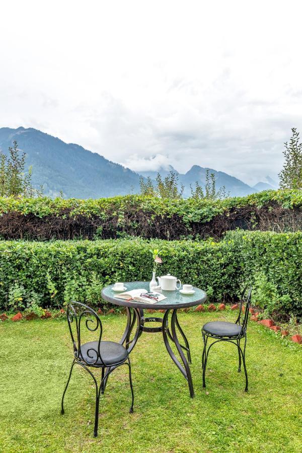 Club Mahindra Snow Peaks Manali Hotel Exterior foto
