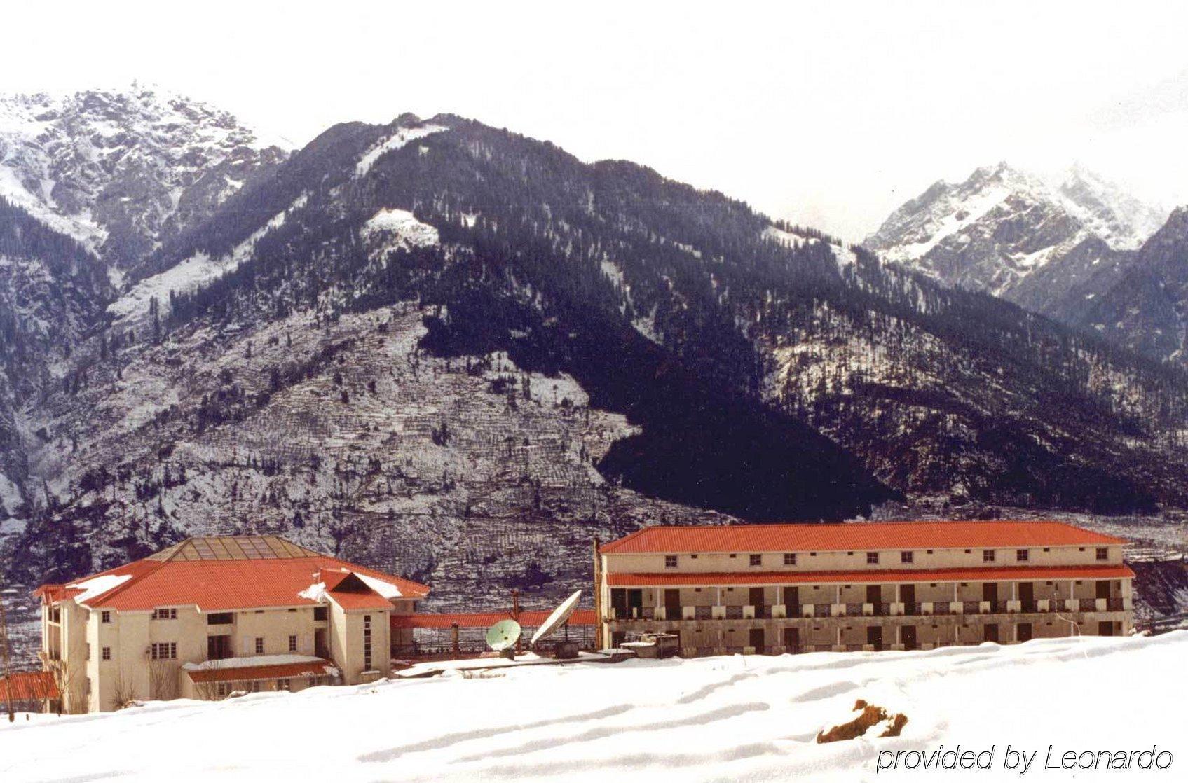 Club Mahindra Snow Peaks Manali Hotel Exterior foto